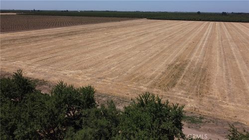 8729 Mariposa Way, Le Grand, CA, 95333 | Card Image