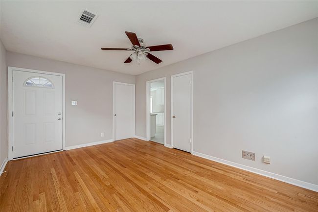 2703 Cypress St, House other with 3 bedrooms, 1 bathrooms and 1 parking in Pasadena TX | Image 6