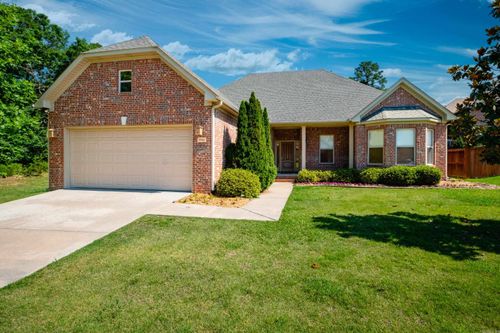 19506 Summershade Dr, Little Rock, AR, 72223-5236 | Card Image