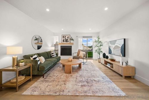 unit-a-2915 Cowley Way, San Diego, CA, 92117-6819 | Card Image