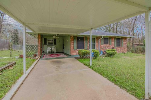 7363 Tommy James Ln, Jackson, LA, 70748-3603 | Card Image