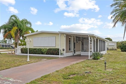 17 Saint Raphael Dr, NAPLES, FL, 34112-9121 | Card Image