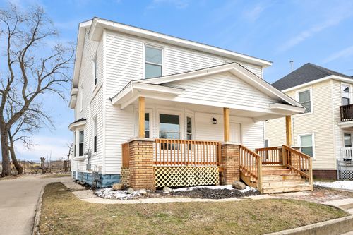 1754 Godfrey Ave Sw, Wyoming, MI, 49509-1306 | Card Image