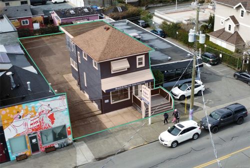 1808 Cook St, Victoria, BC, V8T3P6 | Card Image