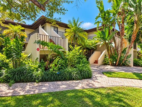 203-3803 Sun Eagle Ln, BRADENTON, FL, 34212 | Card Image