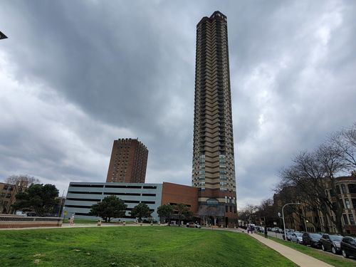 4713-3660 N Lake Shore Dr, Chicago, IL, 60613-5320 | Card Image