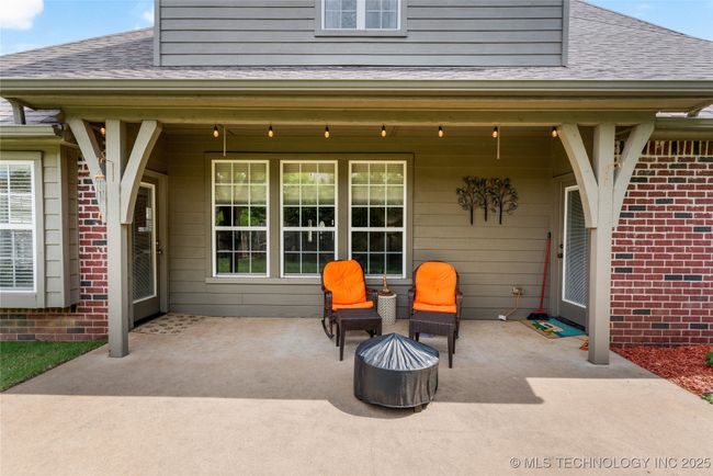 covered patio | Image 48