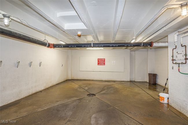 APT-1609 - 12520 Edgewater Dr, Condo with 1 bedrooms, 1 bathrooms and null parking in Lakewood OH | Image 34