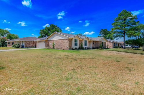 2520 Conrad St, Bossier City, LA, 71111-5926 | Card Image
