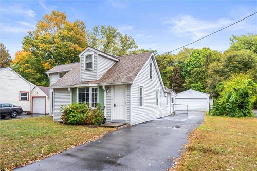 36 Fenton Rd, Rochester, NY, 14624-3905 | Card Image
