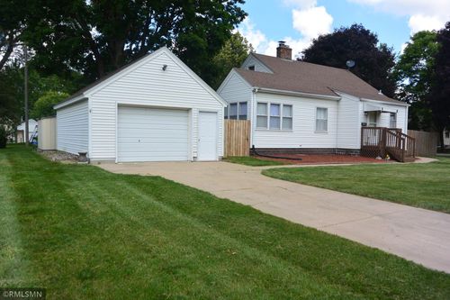 1625 Hennepin Ave N, Glencoe, MN, 55336-1412 | Card Image