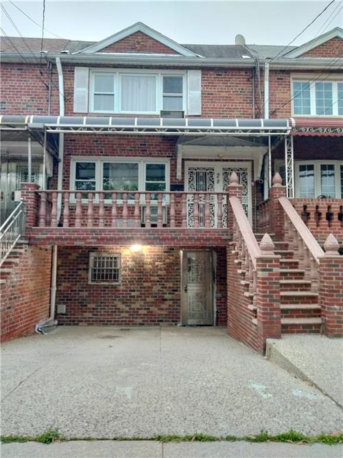 28 Paerdegat 9th St, Brooklyn, NY, 11236-4110 | Card Image