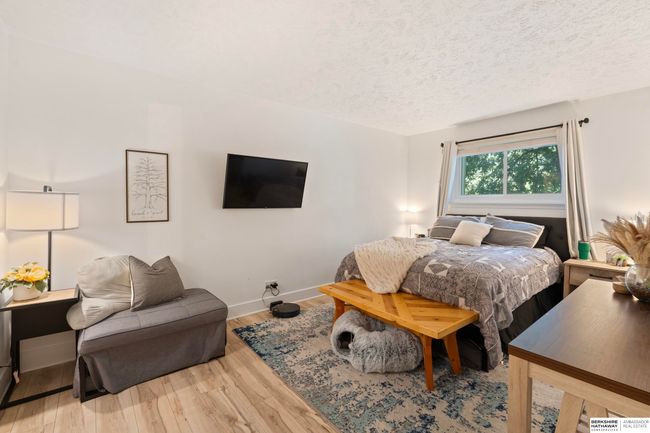 APT-119 - 1211 S 121 St Plz, Condo with 2 bedrooms, 1 bathrooms and null parking in Omaha NE | Image 12