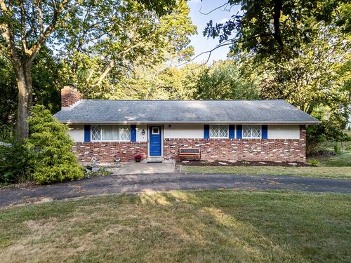 623 Westland Dr, Gibsonia, PA, 15044-9348 | Card Image