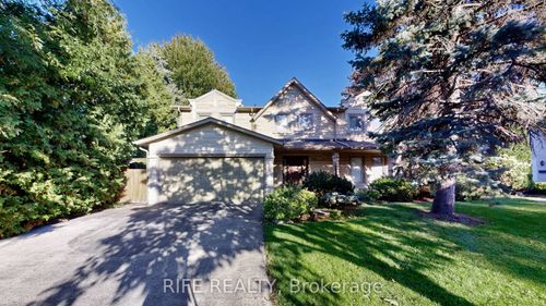 150 Abbeywood Trail, North York, ON, M3B3B7 | Card Image