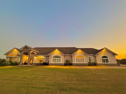 25162 Burton Way, Madera, CA, 93638 | Card Image