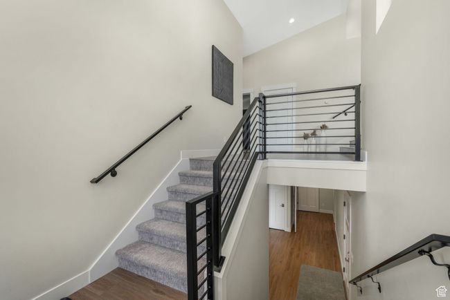 Elegant entryway offering a warm first impression. | Image 34
