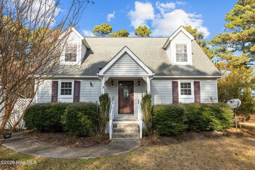 142 Jordans Ln, Beaufort, NC, 28516-7544 | Card Image