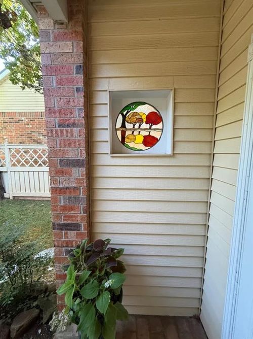 9020 N Timberview Dr, Midwest City, OK, 73130-5226 | Card Image