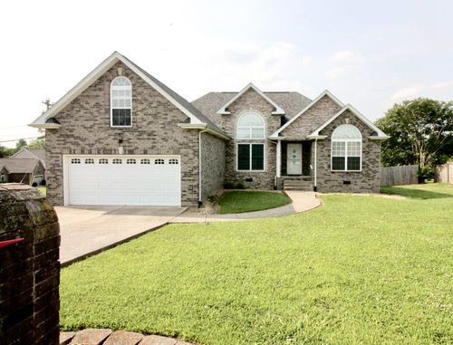 564 Callie Ct, Gallatin, TN, 37066-6680 | Card Image
