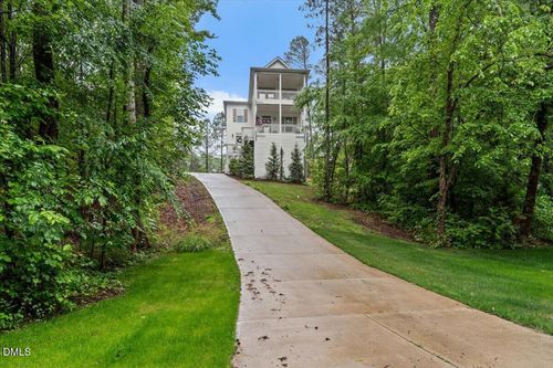 2045 Fernwood Way, Henderson, NC, 27536-5817 | Card Image