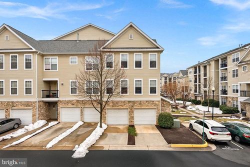 t-5114 Travis Edward Way, CENTREVILLE, VA, 20120-3037 | Card Image