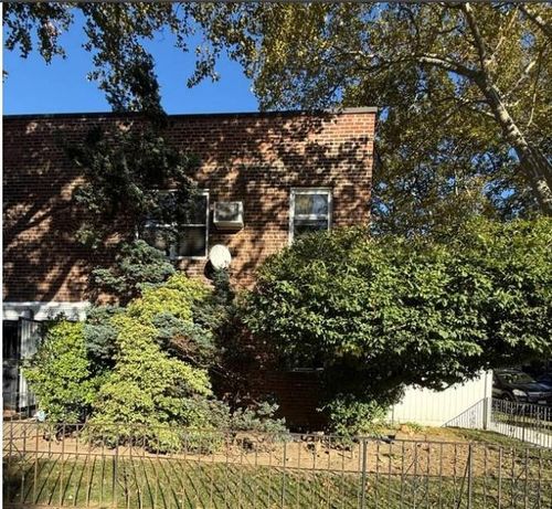 25-47 150th St, Flushing, NY, 11354-1451 | Card Image