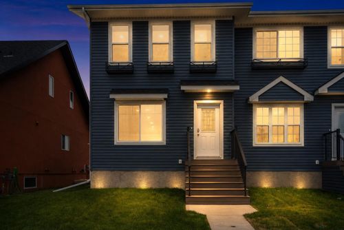 7309A 44b Ave, Camrose, AB, T4V5E2 | Card Image