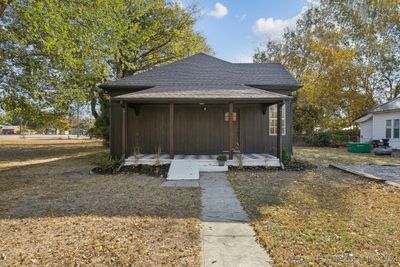 111 N Hogan Street, House other with 2 bedrooms, 1 bathrooms and null parking in Pryor OK | Image 1