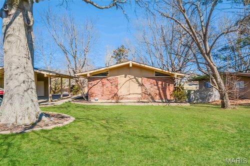 118 Brookside Ct, Saint Louis, MO, 63146-5604 | Card Image