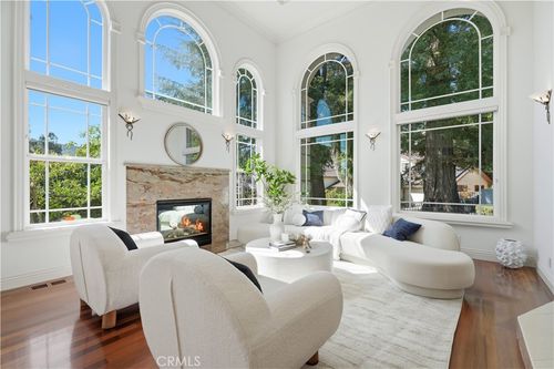10935 Miramonte Rd, Cupertino, CA, 95014-3926 | Card Image
