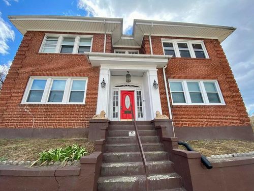 a1-202 Elm Ave Sw, Roanoke, VA, 24016-4154 | Card Image