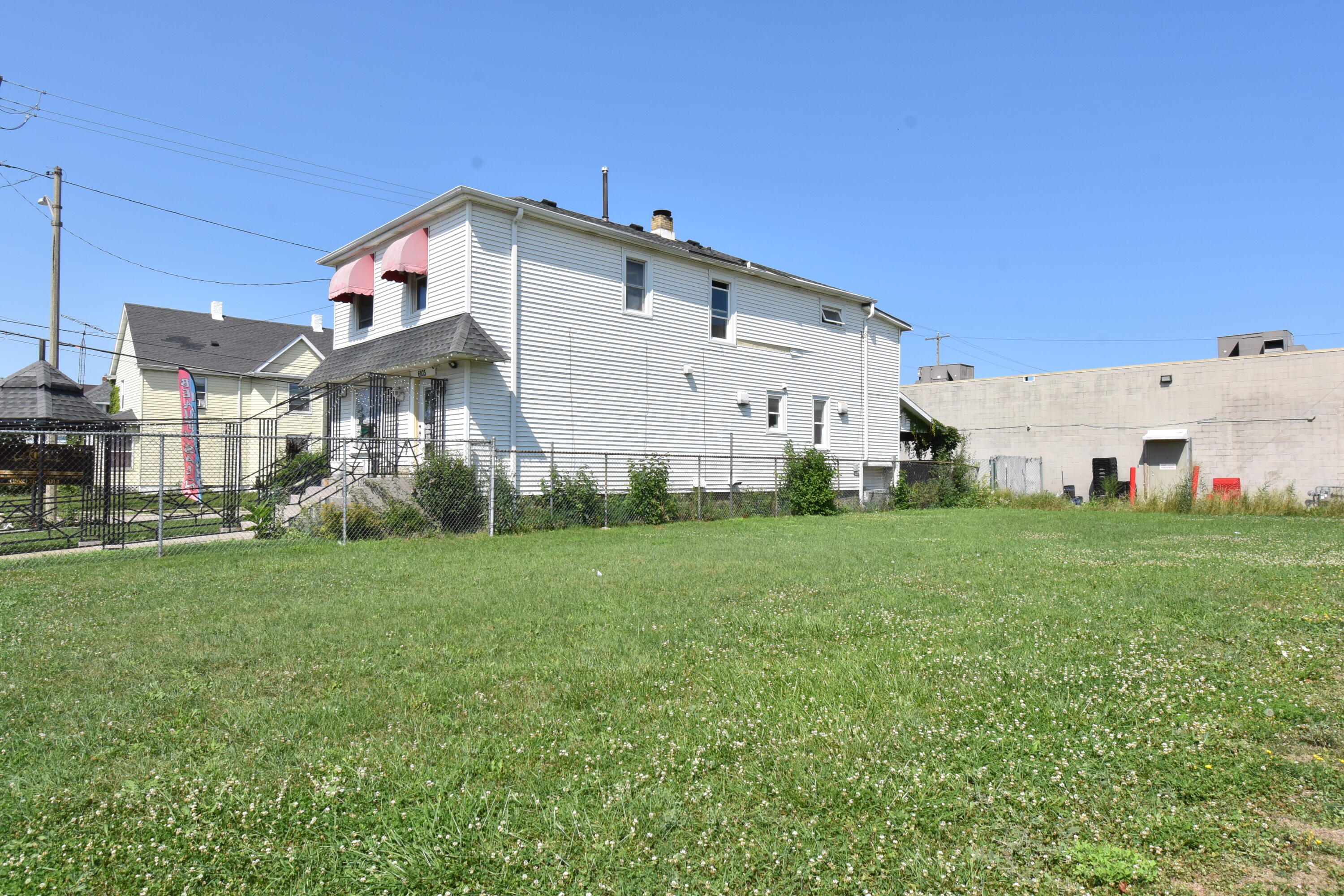 Commercial Sale in Kenosha 4