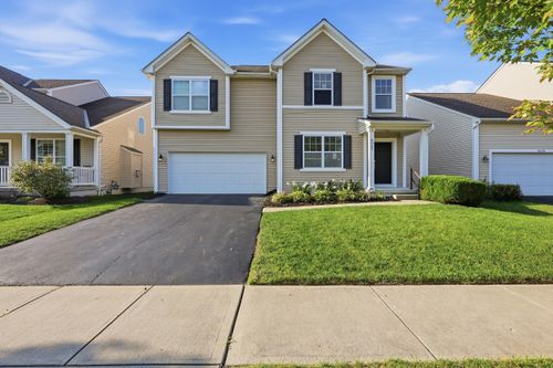 6045 Highlander Dr, Westerville, OH, 43081-7156 | Card Image