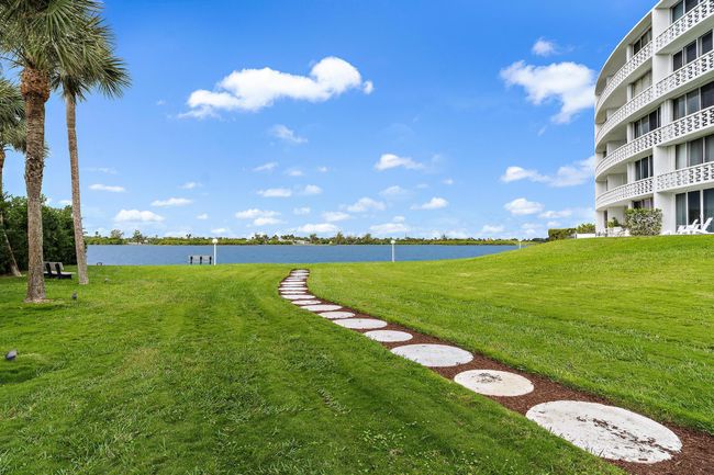APT-416 - 2760 S Ocean Blvd, Condo with 2 bedrooms, 2 bathrooms and null parking in Palm Beach FL | Image 19