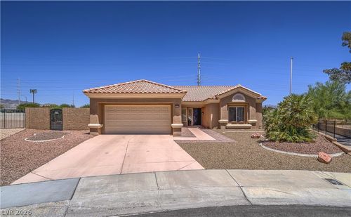 3112 Haddon Dr, Las Vegas, NV, 89134-8990 | Card Image