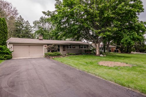 9S771 Brookbank Rd, Willowbrook, IL, 60527-7026 | Card Image