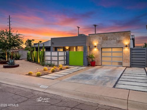 8002 E Hubbell St, Scottsdale, AZ, 85257-2826 | Card Image