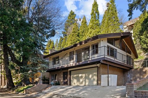 22348 Glenwood Dr, Crestline, CA, 92325-9223 | Card Image