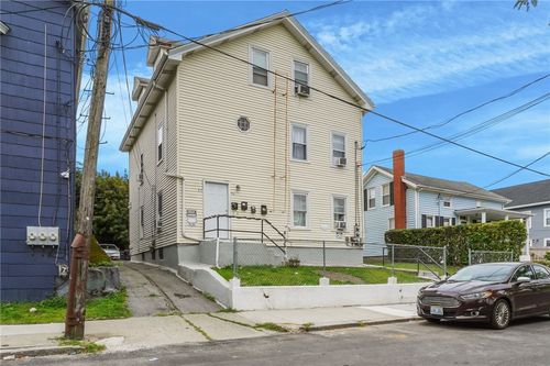 54 Jefferson Ave, Pawtucket, RI, 02860-3749 | Card Image
