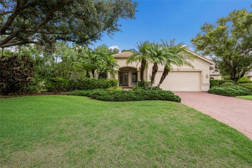 8005 Waterview Blvd, LAKEWOOD RANCH, FL, 34202-2259 | Card Image