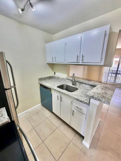 apt-a315-1500 N Congress Ave, West Palm Beach, FL, 33401-1719 | Card Image