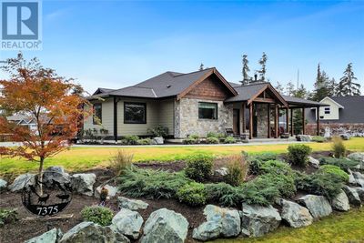 7375 Lakefront Dr, House other with 3 bedrooms, 3 bathrooms and 7 parking in Lake Cowichan BC | Image 2