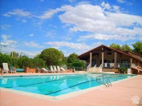 g5-860 S Village Road Rd, St. George, UT, 84770 | Card Image