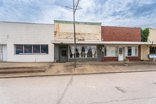 166 Main St, Calhoun, KY, 42327-2151 | Card Image