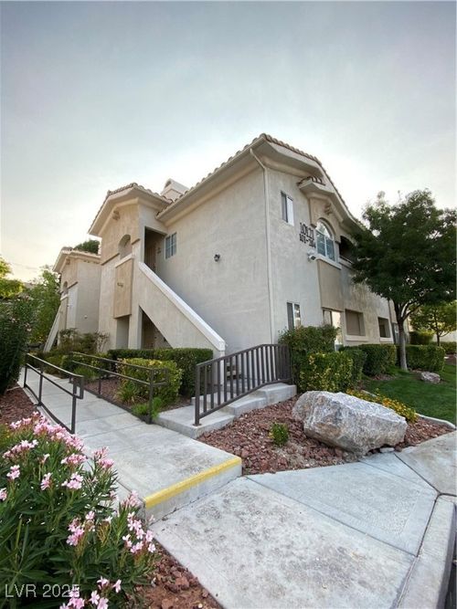 unit-201-10121 Jacob Pl, Las Vegas, NV, 89144-6590 | Card Image