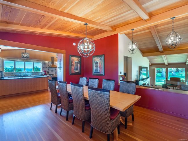 410 17 Th Ave, House other with 4 bedrooms, 5 bathrooms and 4 parking in Sointula BC | Image 31