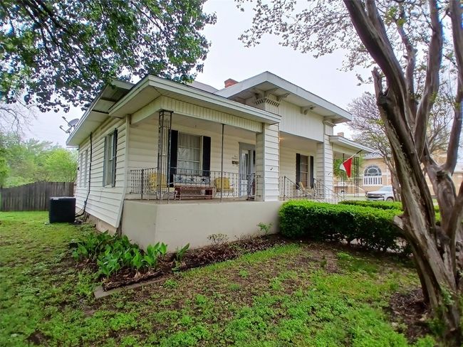 300 Nw 2 Nd St, House other with 2 bedrooms, 2 bathrooms and null parking in Hubbard TX | Image 28