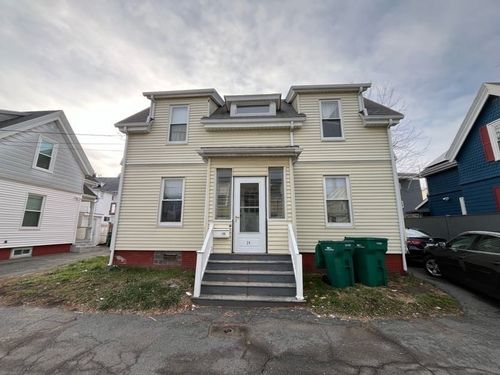 24 Holton Pl, Lynn, MA, 01905 | Card Image