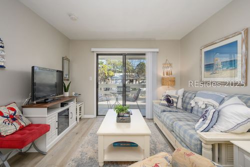 8l-45 Folly Field Rd, Hilton Head Island, SC, 29928-5482 | Card Image